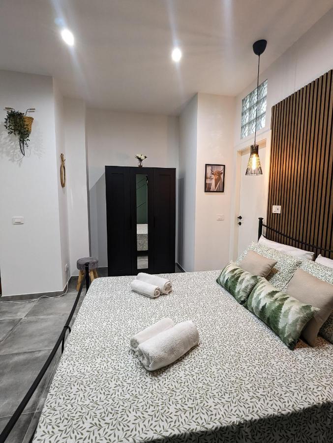 Amari Home Catánia Buitenkant foto